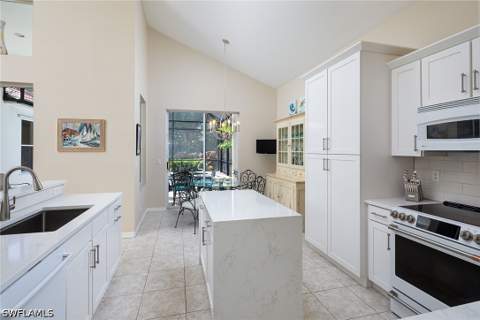 8900 Ventura Way, Naples FL - photo 14 of 47