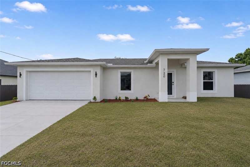 4 bedroom SingleFamilyResidence at 720 Grant Blvd, Lehigh Acres, Lehigh Acres — photo 1