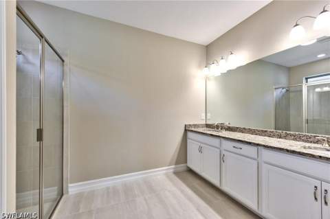 16354 Barclay Ct, Naples FL - photo 15 of 29