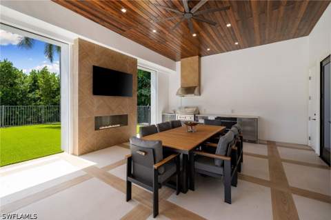 3280 Crayton Rd, Naples FL - photo 22 of 40