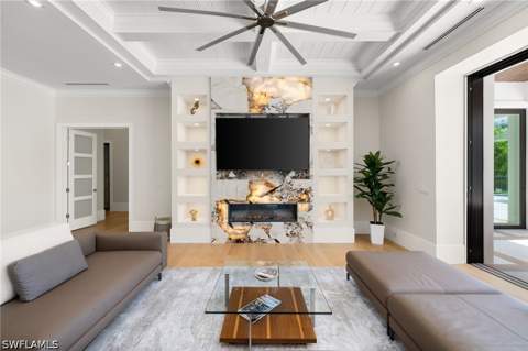 3280 Crayton Rd, Naples FL - photo 6 of 40
