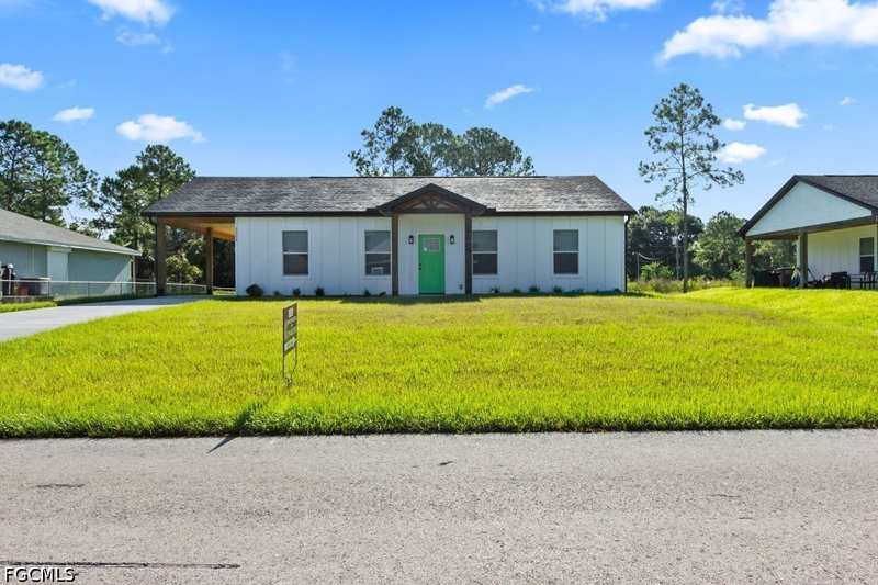 3 bedroom SingleFamilyResidence at 2004 Grayson Ave, Lehigh Acres, Alva — photo 1