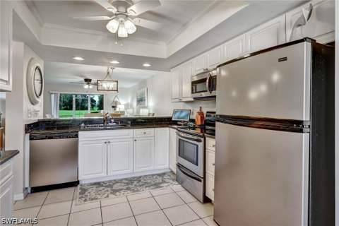 7340 Saint Ives Way 3102, Naples FL - photo 10 of 43