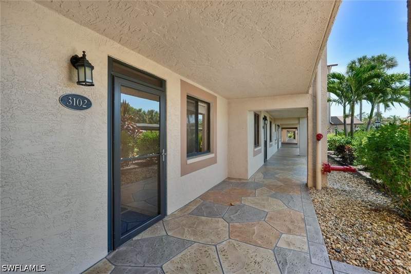 2 bedroom Condominium at 7340 Saint Ives Way 3102, Country Haven, Naples — photo 3