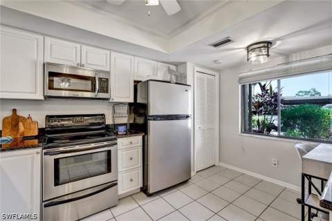 7340 Saint Ives Way 3102, Naples FL - photo 6 of 43