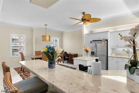 451 Bayfront Pl 5405, Naples FL - photo 8 of 38
