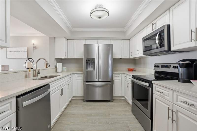 2 bedroom Condominium at 6662 Estero Blvd 508, Sandarac Condo, Fort Myers Beach — photo 5