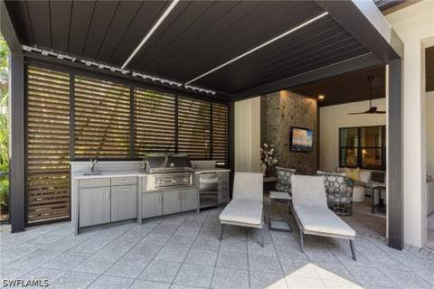 16759 Cabreo Dr, Naples FL - photo 9 of 32