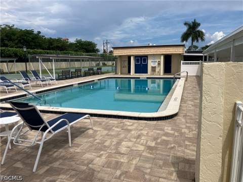 116 Gledhill Ct, Fort Myers FL - photo 10 of 32