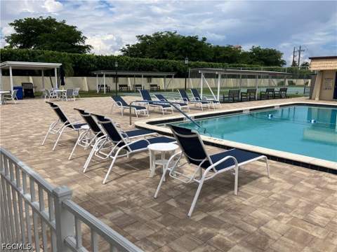 116 Gledhill Ct, Fort Myers FL - photo 14 of 32