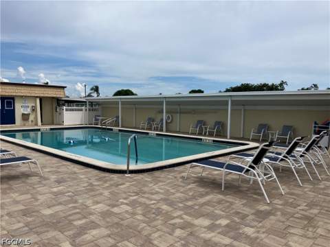 116 Gledhill Ct, Fort Myers FL - photo 6 of 32