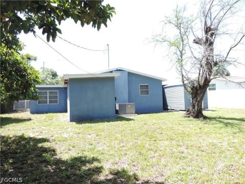4481 Lagg Ave, Fort Myers FL - photo 15 of 16