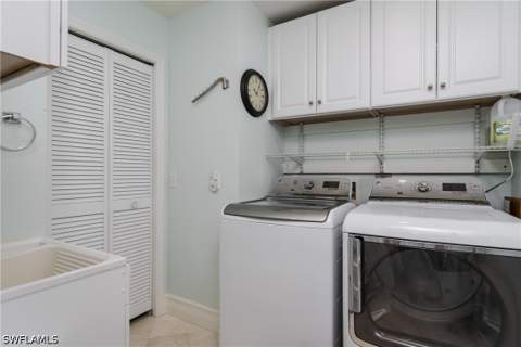 6760 Beach Resort Dr 5, Naples FL - photo 23 of 45
