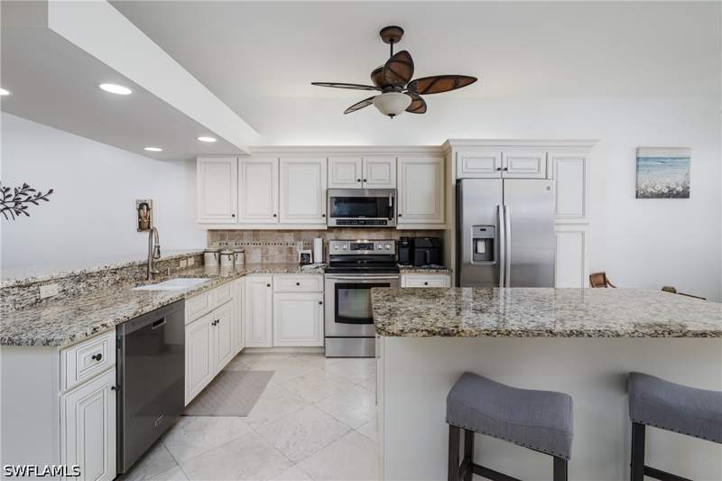 2 bedroom Condominium at 6760 Beach Resort Dr 5, Falling Waters Beach Resort, Naples — photo 3