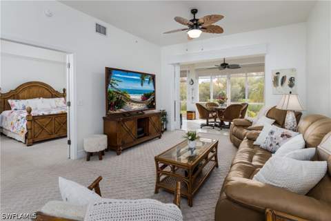 6760 Beach Resort Dr 5, Naples FL - photo 9 of 45