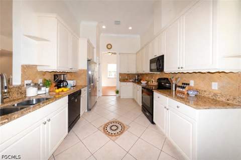 14551 Dolce Vista Rd 202, Fort Myers FL - photo 11 of 50