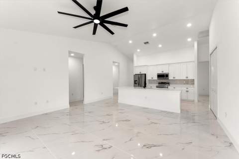 14070 Cedardale St, Fort Myers FL - photo 7 of 33