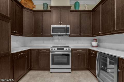 6913 Saona Ct, Naples FL - photo 13 of 49