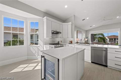 4770 Alberton Ct 2603, Naples FL - photo 15 of 36