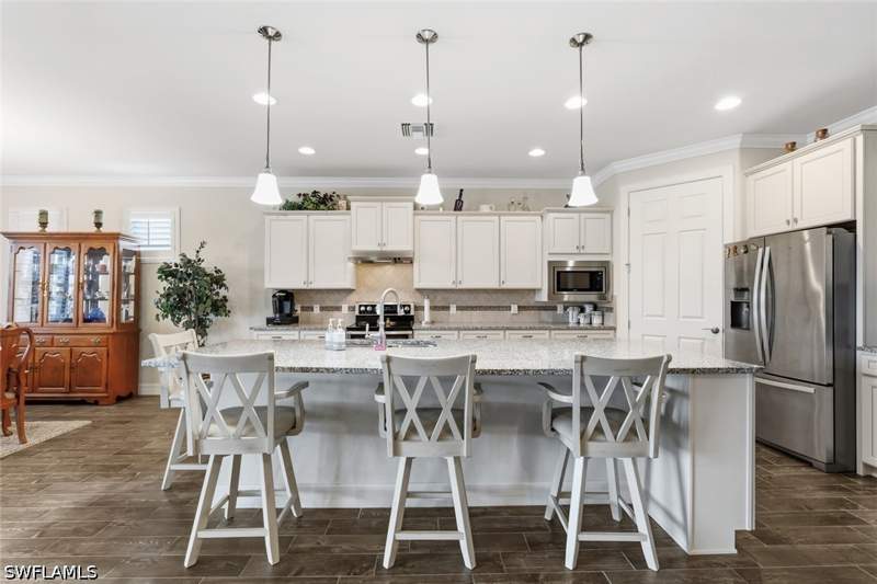 3 bedroom SingleFamilyResidence at 6017 Harmony Dr, Del Webb, Ave Maria — photo 4