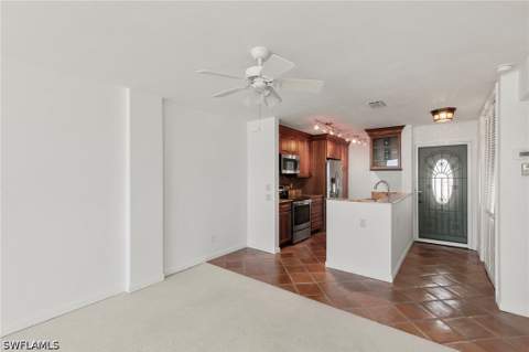 2121 Gulf Shore Blvd N 203, Naples FL - photo 16 of 39