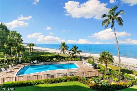 2121 Gulf Shore Blvd N 203, Naples FL - photo 23 of 39