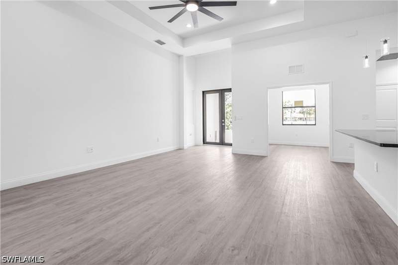 3 bedroom SingleFamilyResidence at 2902 11th St W, Lehigh Acres, Lehigh Acres — photo 4