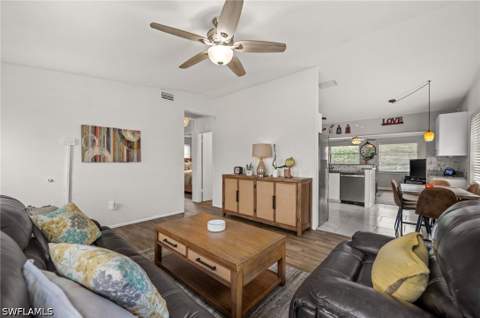7262 Buchanan Rd, Fort Myers FL - photo 8 of 28