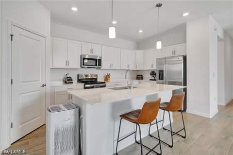 2301 Avocado Ln, Naples FL - photo 14 of 46