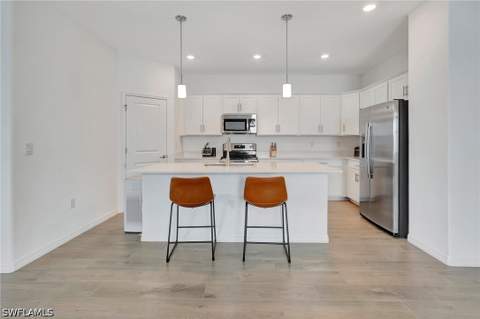 2301 Avocado Ln, Naples FL - photo 15 of 46