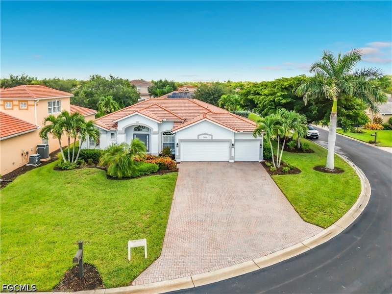 4 bedroom SingleFamilyResidence at 16055 Cutters Ct, Colonial Shores, Fort Myers — photo 3