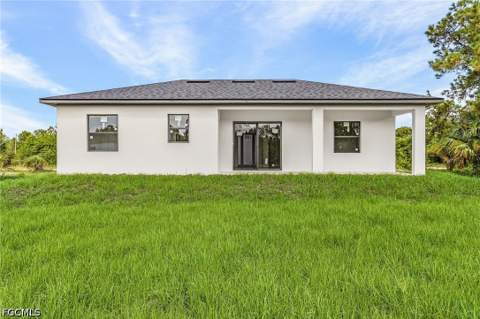 426 Mallory Ave S, Lehigh Acres FL - photo 20 of 24