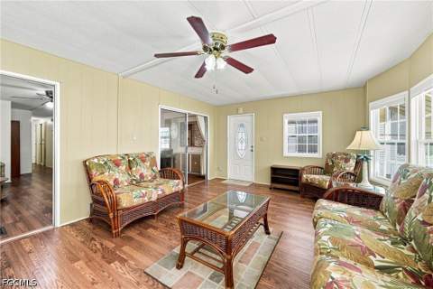210 Sante Fe Trl, North Fort Myers FL - photo 6 of 36