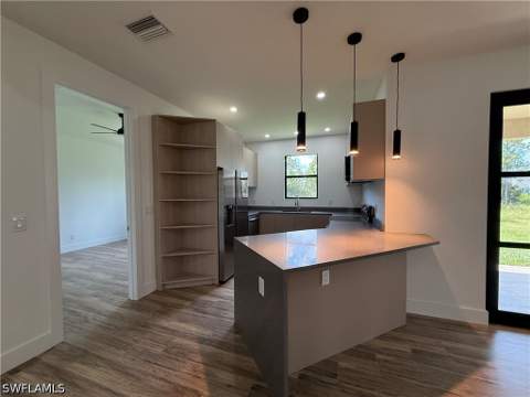 469 Woodman Dr, Lehigh Acres FL - photo 7 of 21