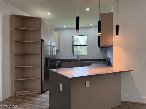 469 Woodman Dr, Lehigh Acres FL - photo 8 of 21