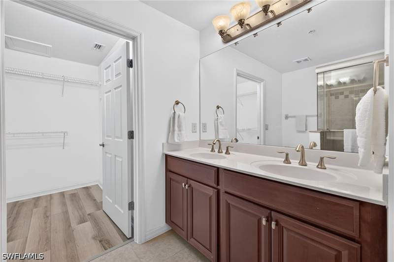 2 bedroom Condominium at 23421 Alamanda Dr 101, Mirasol At Coconut Point, Estero — photo 5