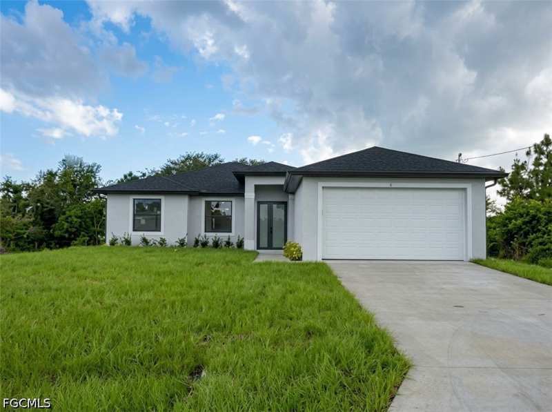 3 bedroom SingleFamilyResidence at 419 Yolanda St, Greenbriar, Lehigh Acres — photo 1