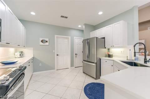 9271 Oak Strand Dr, Estero FL - photo 8 of 38