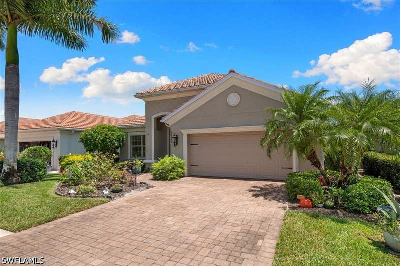 3 bedroom SingleFamilyResidence at 14686 Sonoma Blvd, Reflection Lakes Of Naples, Naples — photo 1