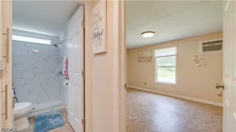 8352 Barbie Ln, North Fort Myers FL - photo 15 of 31
