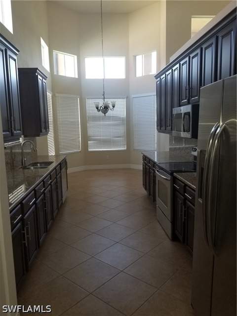 11253 Sparkleberry Dr, Fort Myers FL - photo 11 of 27