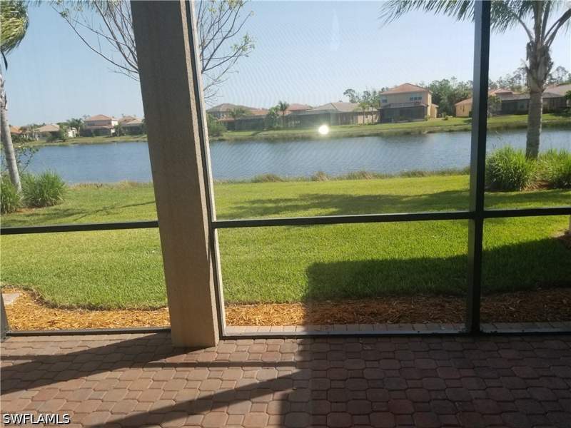4 bedroom SingleFamilyResidence at 11253 Sparkleberry Dr, Botanica Lakes, Fort Myers — photo 2