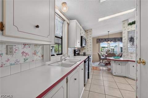 319 Shrub Ln S, North Fort Myers FL - photo 13 of 30
