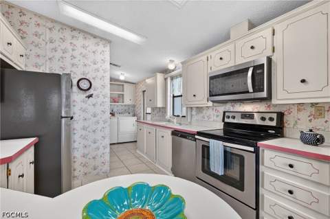 319 Shrub Ln S, North Fort Myers FL - photo 14 of 30
