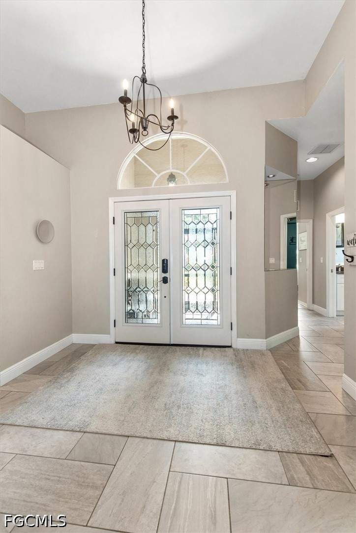 3 bedroom SingleFamilyResidence at 12952 Dresden Ct, Cross Creek Estates, Fort Myers — photo 2