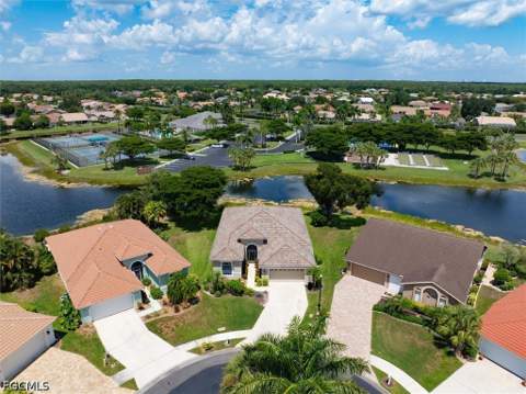12952 Dresden Ct, Fort Myers FL - photo 7 of 38