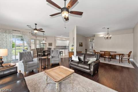 12952 Dresden Ct, Fort Myers FL - photo 9 of 38