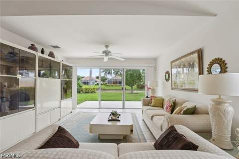 28258 Islet Trl, Bonita Springs FL - photo 15 of 46