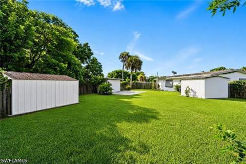 116 Lake Ave, Lehigh Acres FL - photo 18 of 18