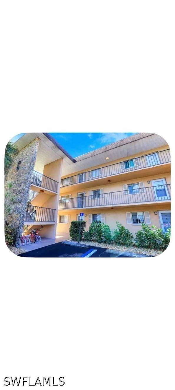 2 bedroom Condominium at 5651 Rattlesnake Hammock Rd E 201, Golf View Manor Condo, Naples — photo 2